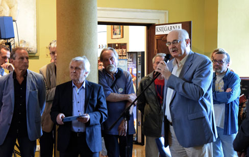 Fotoreportaż z wystawy Niestrudzony analityk obrazu